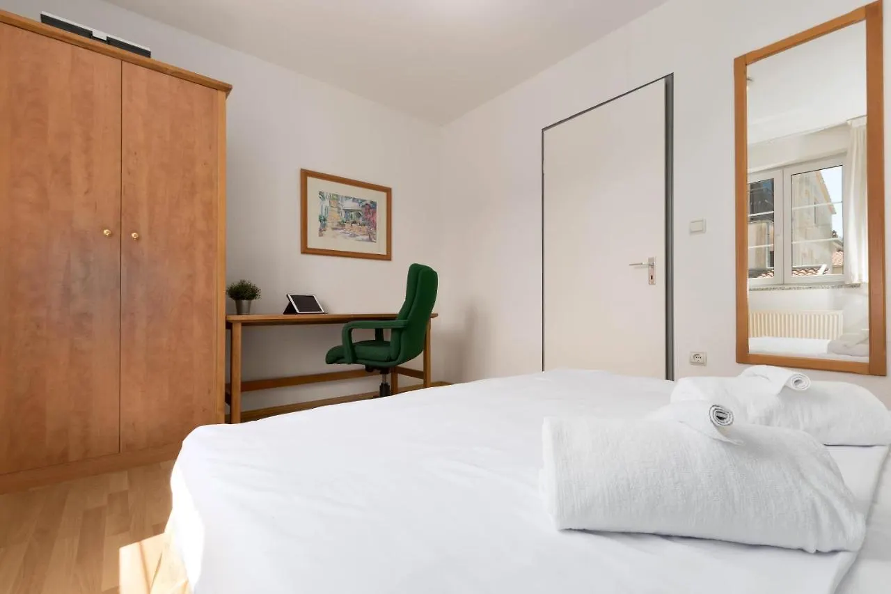 Villa Lucija Pjescana Uvala Apartment